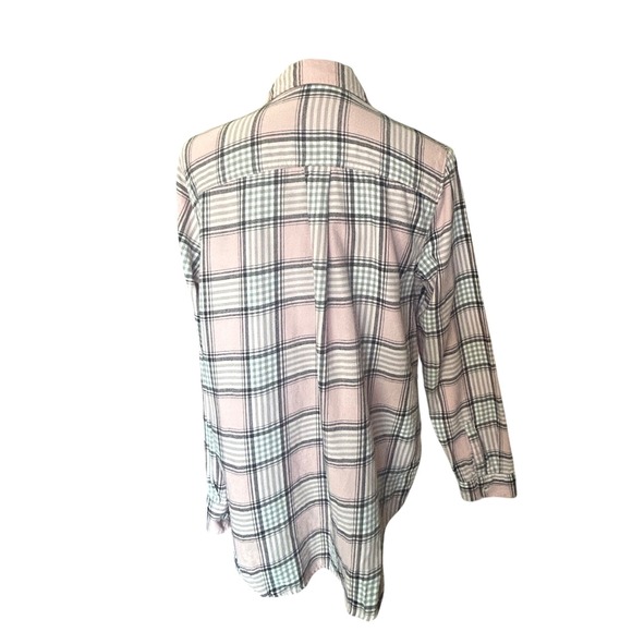 Old Navy‎ Women's Pink Plaid Long Sleeve The Classic Shirt Flannel Size Large - Picture 2 of 7